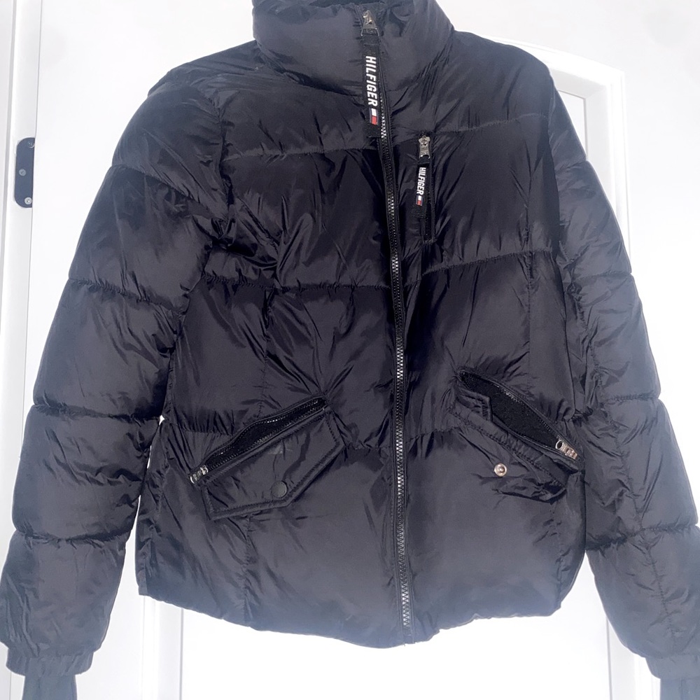 Woman’s Tommy Hilfiger puffer jacket